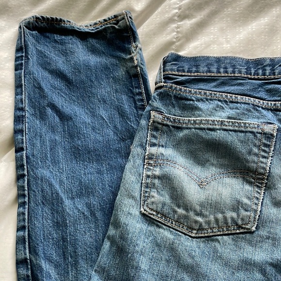 Levi’s 513 Men’s Slim Straight Medium Wash Jeans, Size 33x32 - Picture 10 of 15